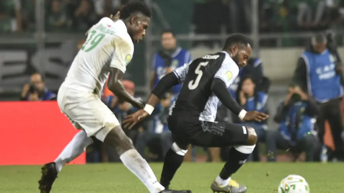 الزنيتي ينقذ ركلة جزاء أمام مازيمبي ويقود الرجاء المغربي لقبل نهائي دوري أبطال أفريقيا