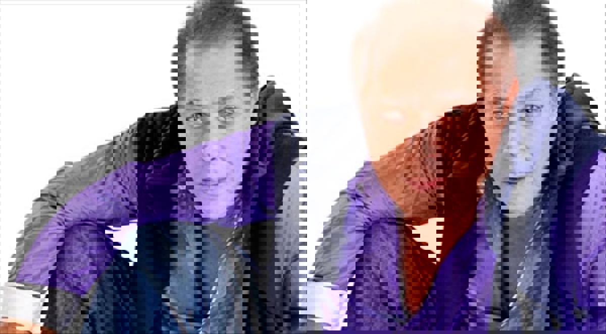 محمود عبدالعزيز يستعد لتصوير "عتبات البهجة"