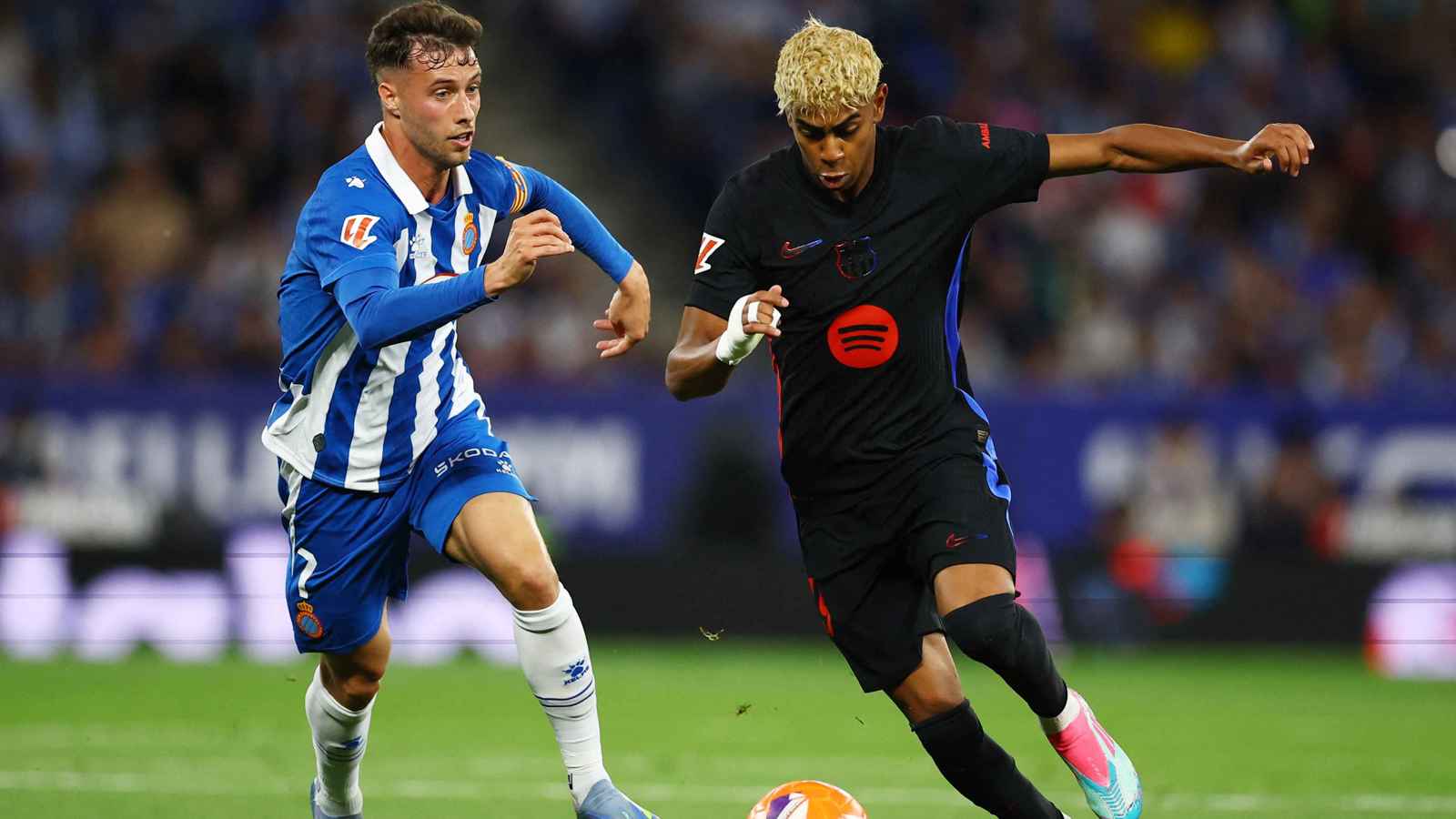 ملخص وأهداف ورجل مباراة برشلونة ضد إسبانيول في الدوري الإسباني