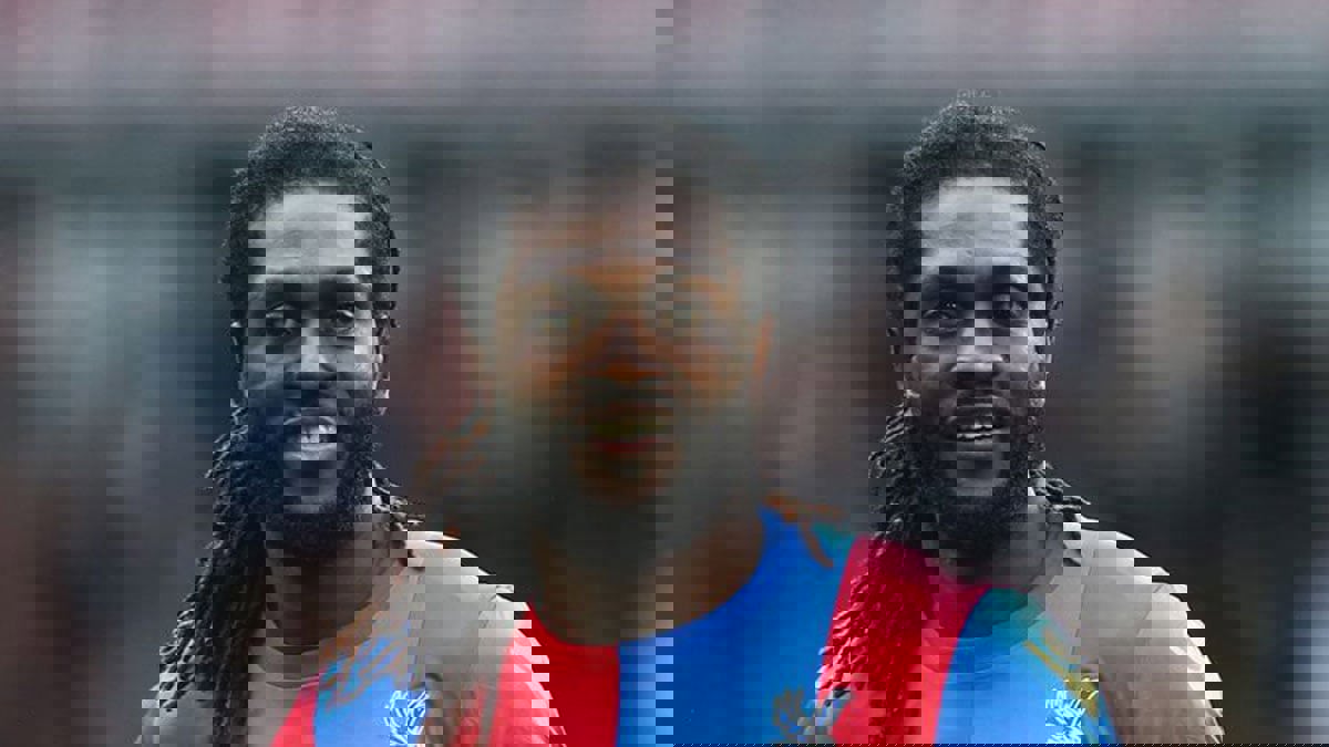 «لست من أحضره إلى توغو».. أديبايور يرد على منتقديه لعدم تبرعه لمواجهة أزمة فيروس كورونا