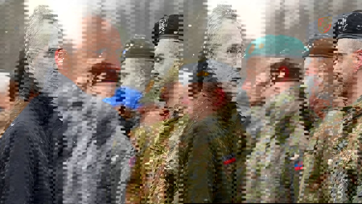 داعيا روسيا لإنهائه.. "الناتو" يتعهد بعدم انتشار الصراع خارج أوكرانيا