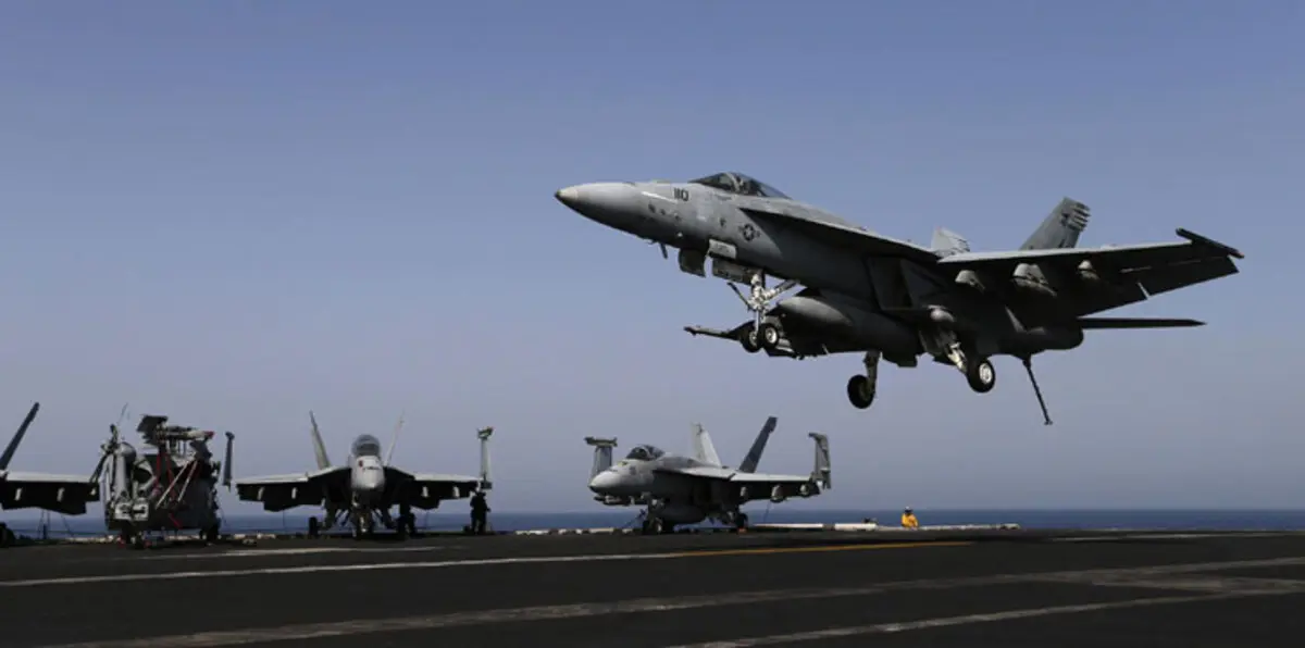 مقاتلات التحالف تكثّف غاراتها ضد الحوثيين في مأرب والجوف