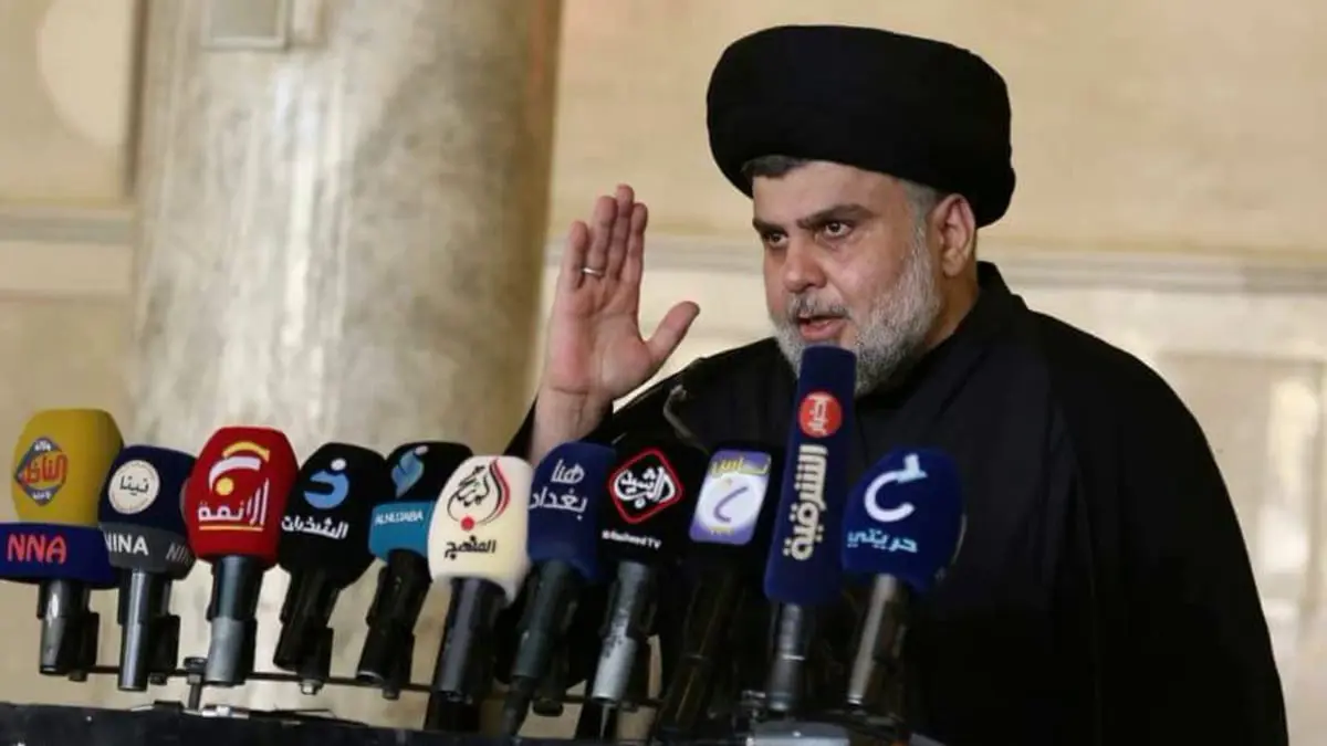 جدل النشيد الوطني يعود للواجهة في العراق.. ومقتدى الصدر يؤيد كاظم الساهر