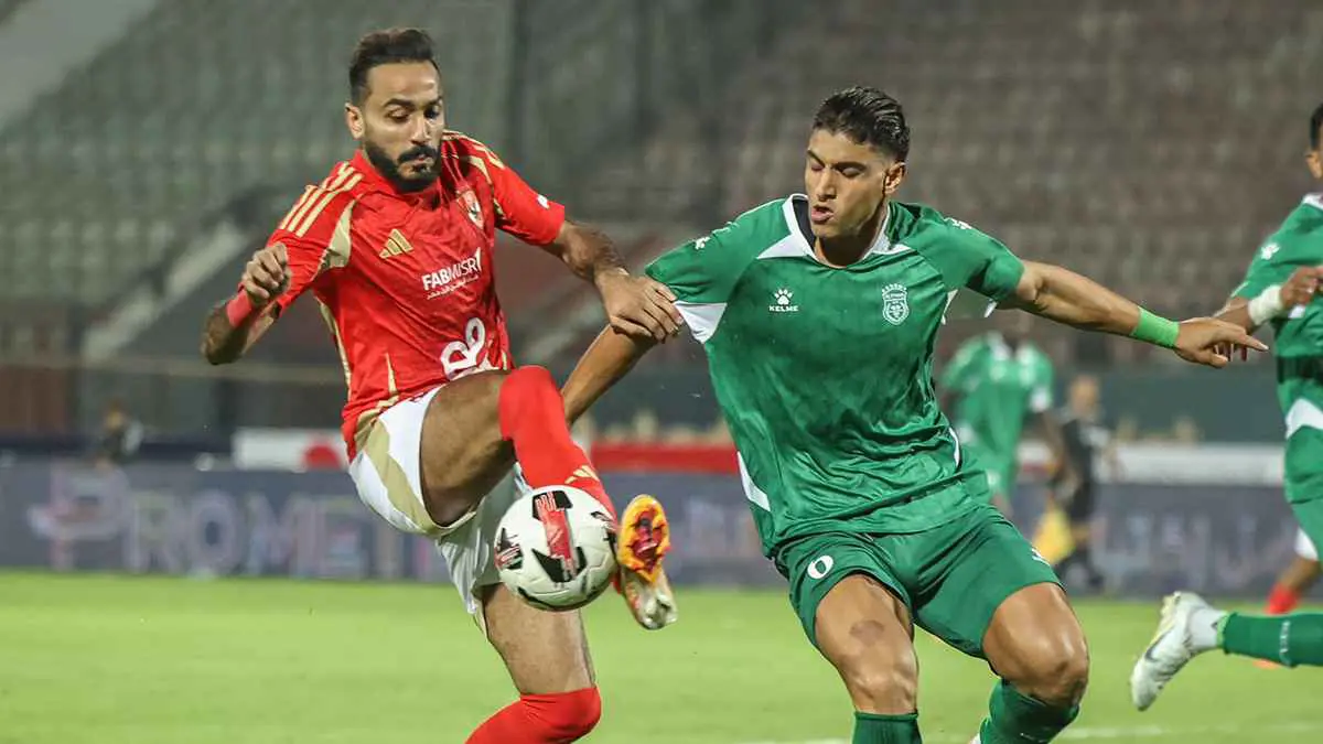 تسريب تفاصيل التسجيل الصوتي لحكام مباراة الأهلي والاتحاد السكندري