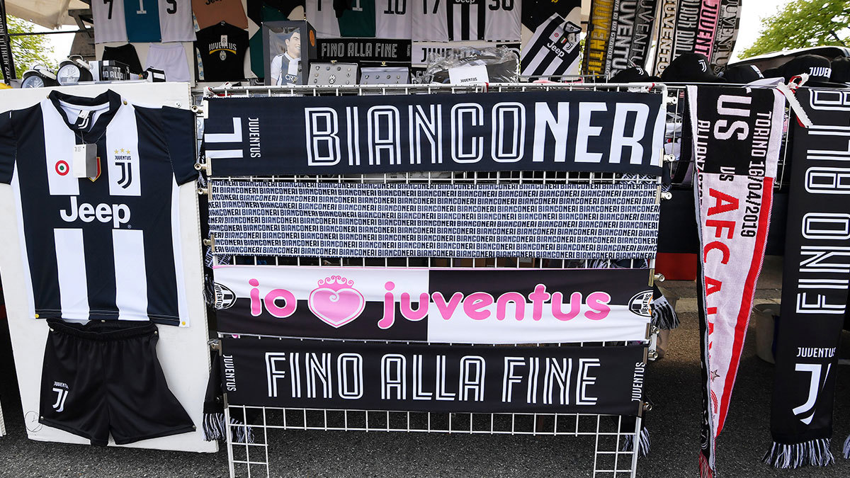 مباراة يوفنتوس ضد أياكس.. التشكيلة الرسمية للفريقين