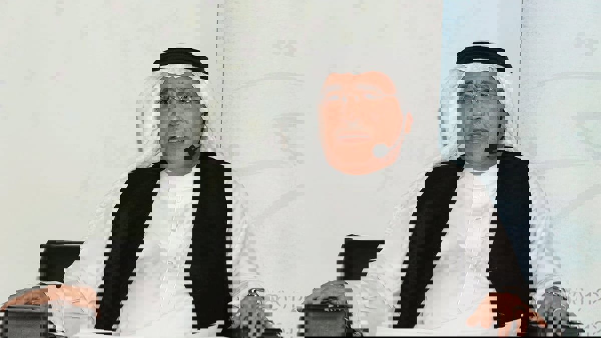 وفاة الكاتب السعودي فؤاد مصطفى عزب