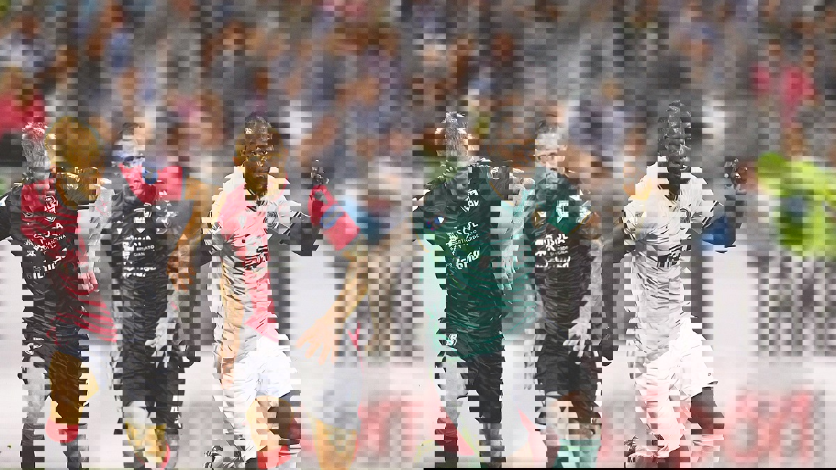 ماذا قال لوكاكو للجماهير بعد الهتافات العنصرية؟