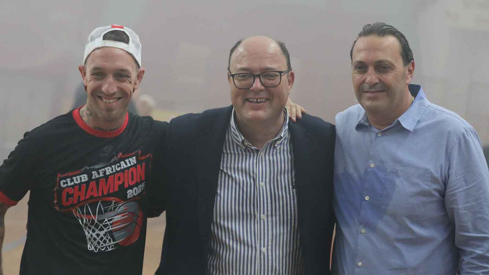 بذلت جهدي ولكن.. الأمريكي شامبيرز يعلن انسحابه من الإفريقي التونسي (صورة)