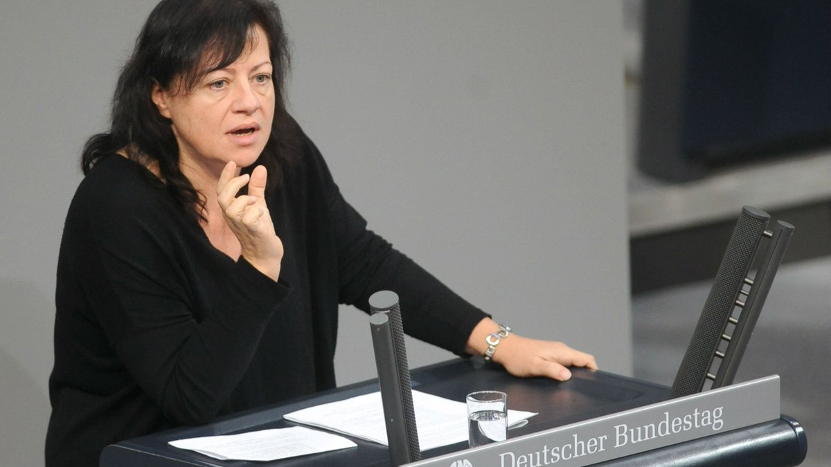 الحكومة الألمانية تطالب إيران بالإفراج عن ناشطيْن