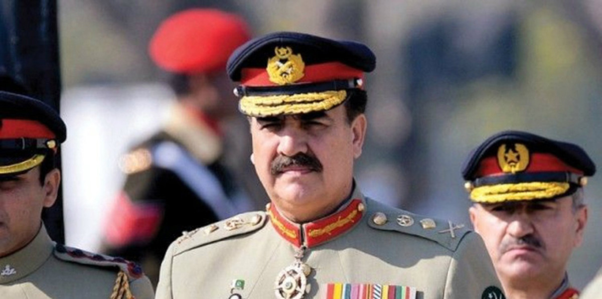 رئيس أركان الجيش الباكستاني: يجب وقف هجمات الطائرات الأمريكية بدون طيار