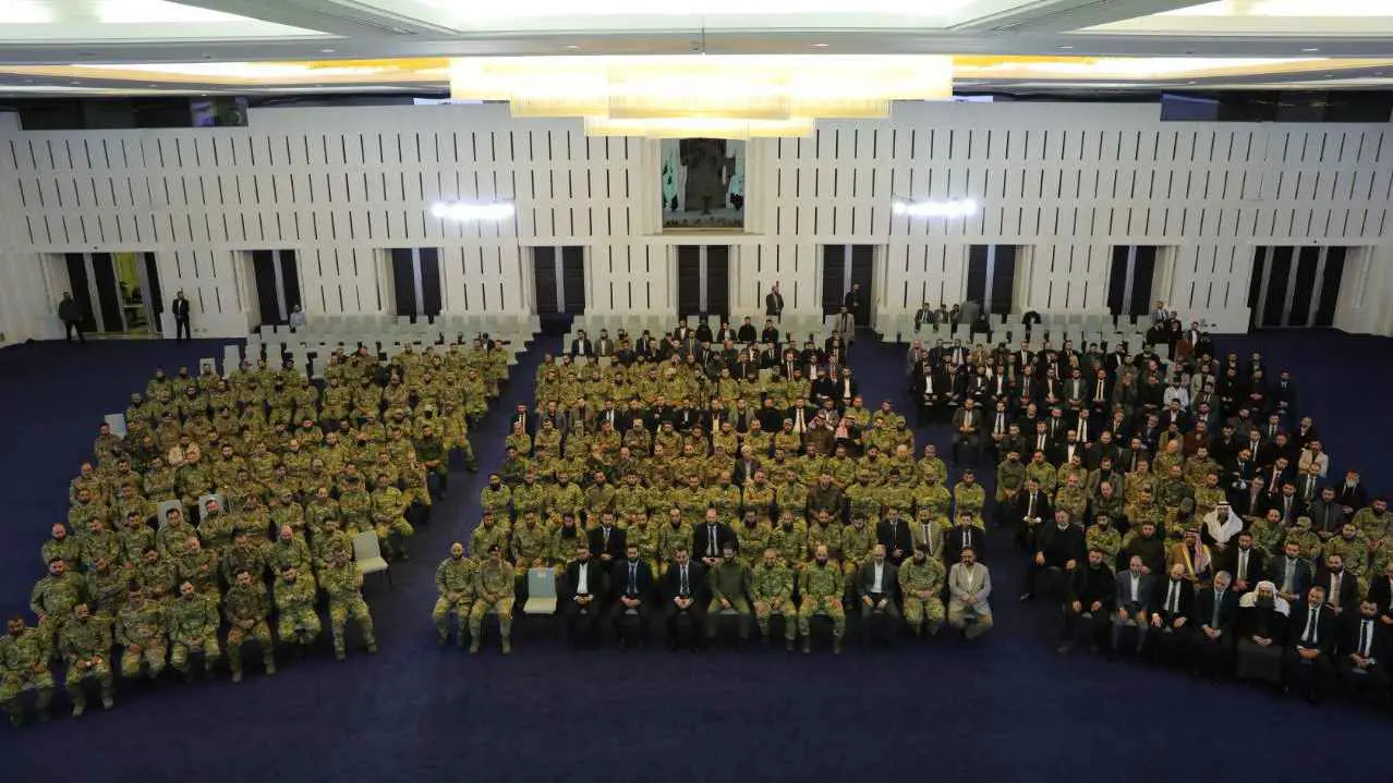 حكم سوريا 62 عاماً.. إدارة العمليات العسكرية تحل حزب "البعث"