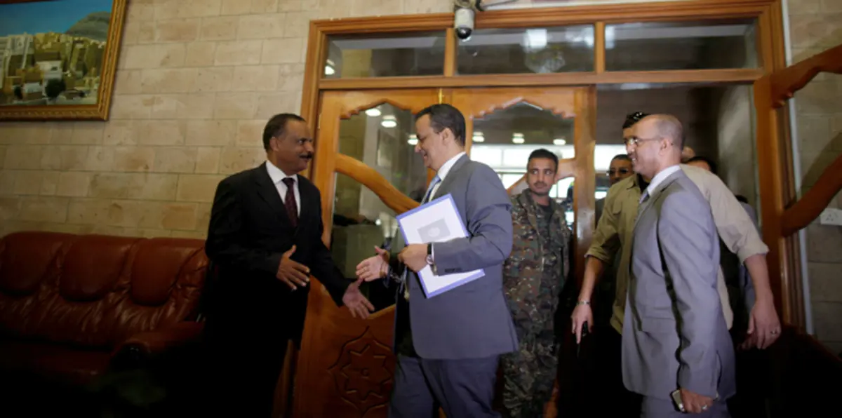 ولد الشيخ يبحث "خريطة الطريق" مع السفراء المعتمدين لدى اليمن ويلتقي هادي قريبًا