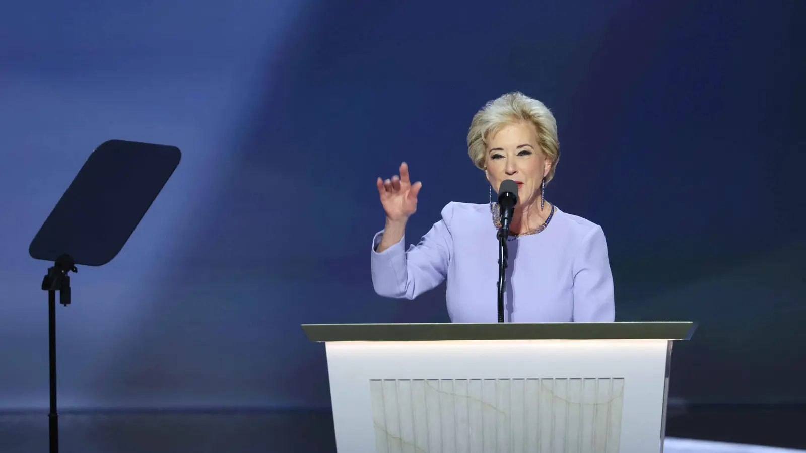 "خطوات جيدة".. وزيرة أمريكية تشيد بإجراءات جامعة كولومبيا