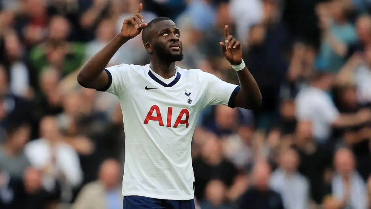 موقف توتنهام من بيع ندومبيلي لنادي برشلونة