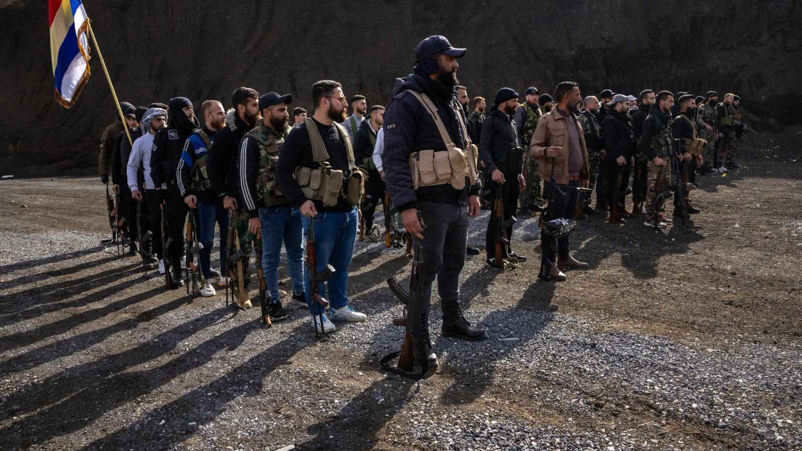 بعد مقتل قيادي أمني.. الفصائل الدرزية في جبل الشيخ تعلن الاستنفار