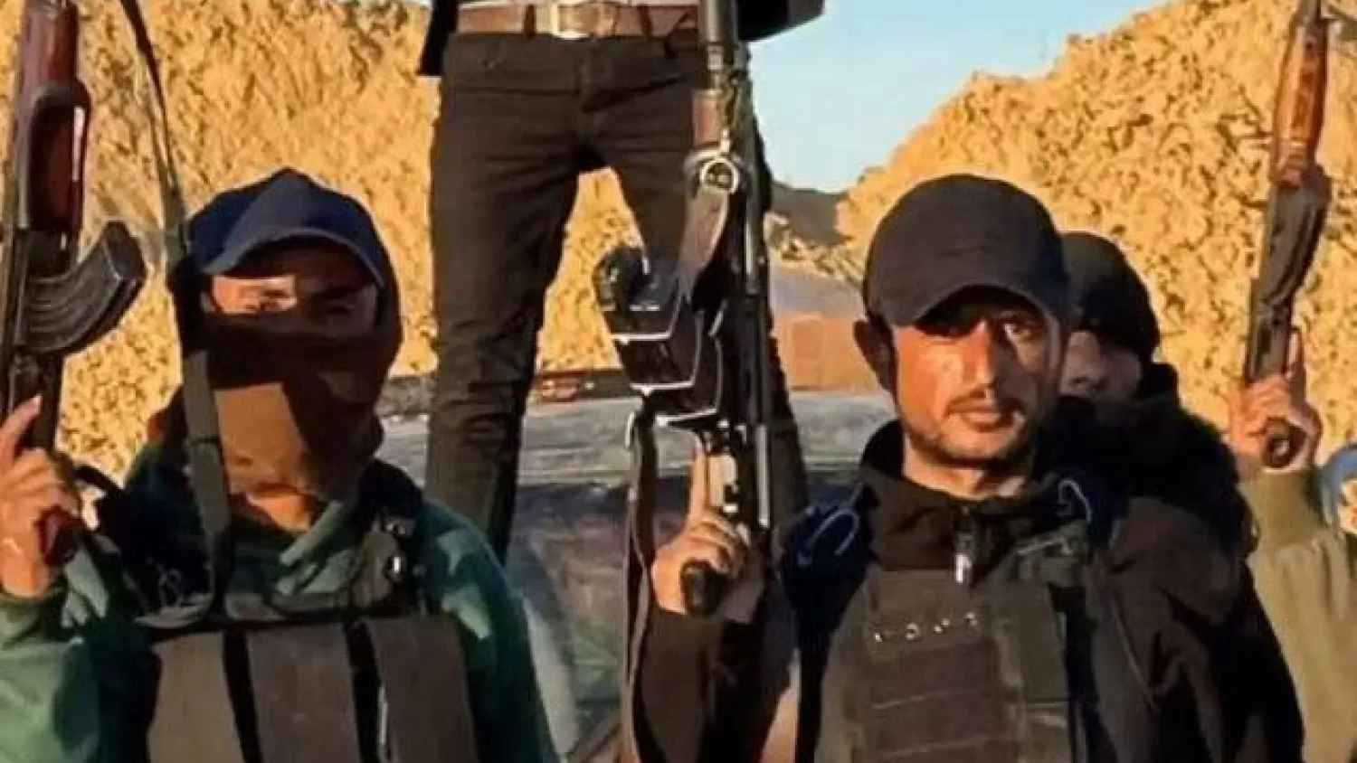 إعلام عبري: عناصر الميليشيات والعشائر في غزة يسلمون أنفسهم لحماس