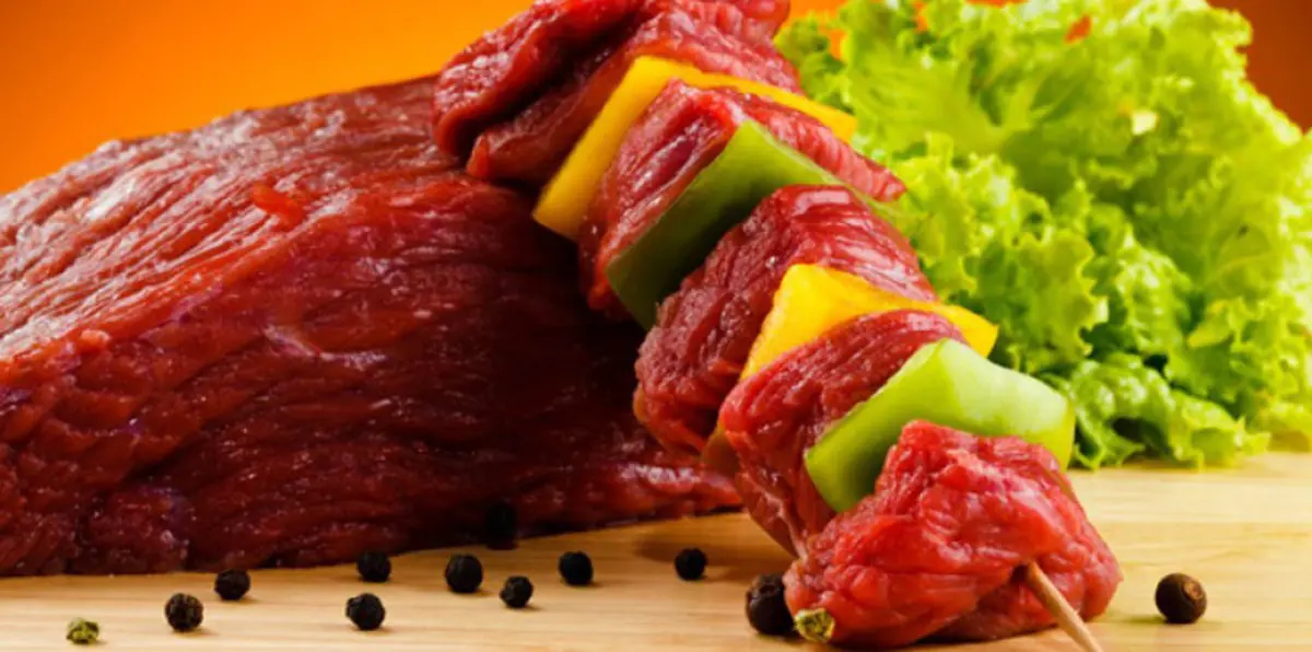 تناول اللحوم الحمراء مرتبط بخطر الإصابة بالفشل الكلوي