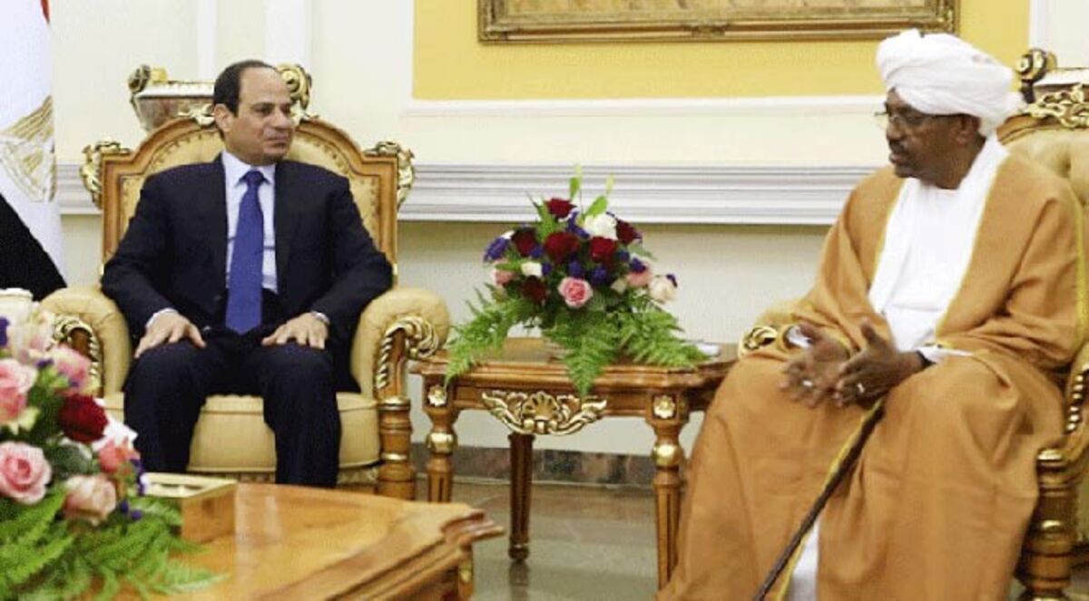 تصريحات البشير حول حلايب وشلاتين تؤجج الأزمة مع مصر