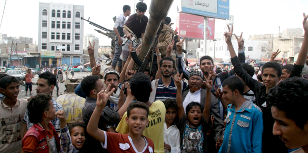 ‫الحياة تعود تدريجياً إلى تعز بعد حصار دام 9 أشهر‬‎