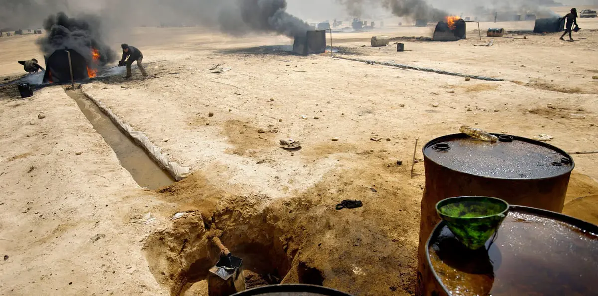 تقرير: يحوله إلى تجارة مشروعة.. "داعش" لا يزال يسرق النفط ويهربه من العراق إلى تركيا