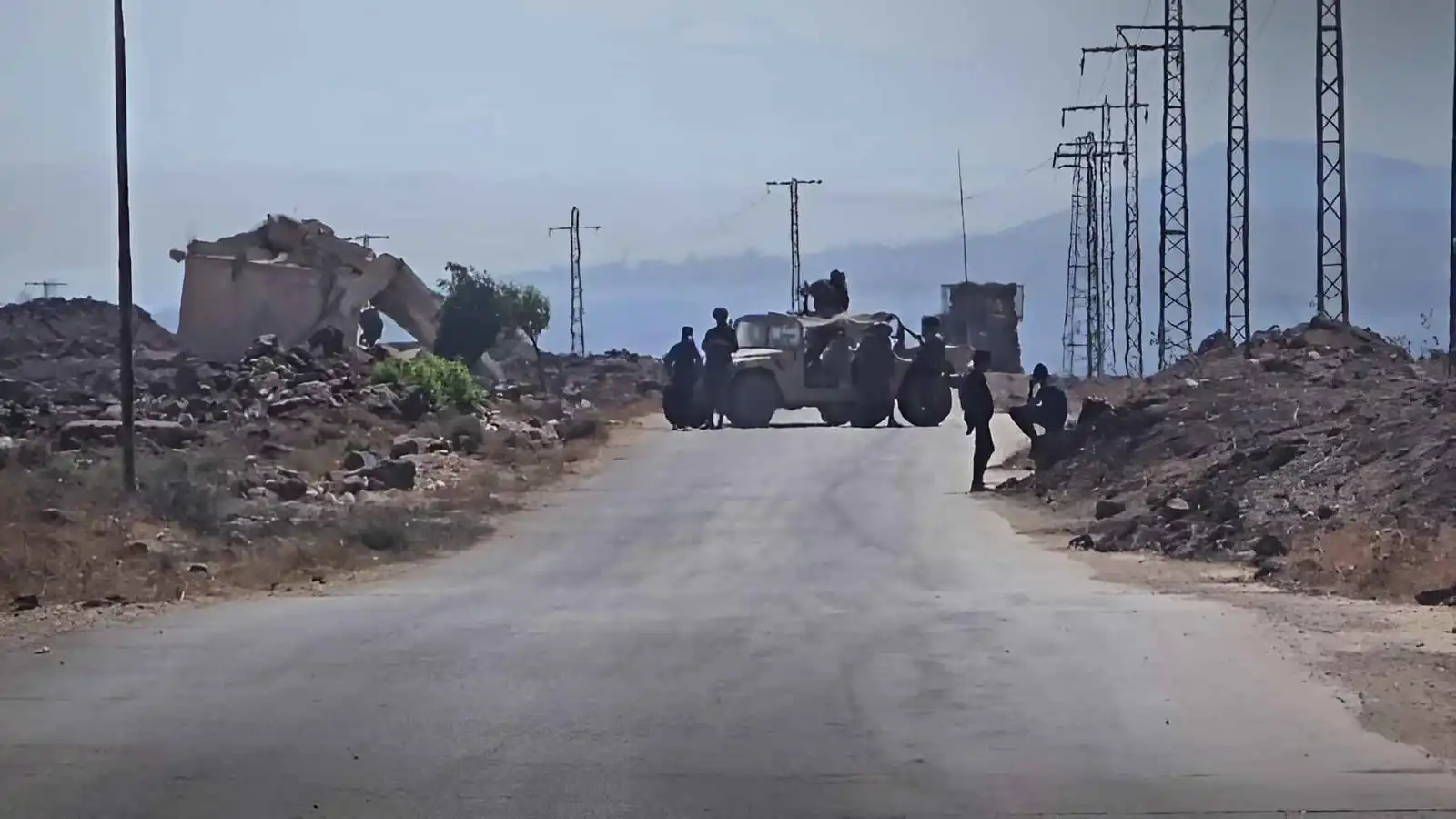 إسرائيل تعتقل شابين من قرية الحانوت بريف القنيطرة السورية