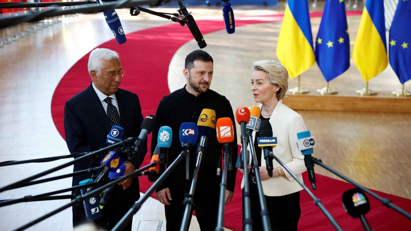 خلافات عابرة للأطلسي.. احتدام المواجهة الأوروبية الأمريكية بشأن أوكرانيا