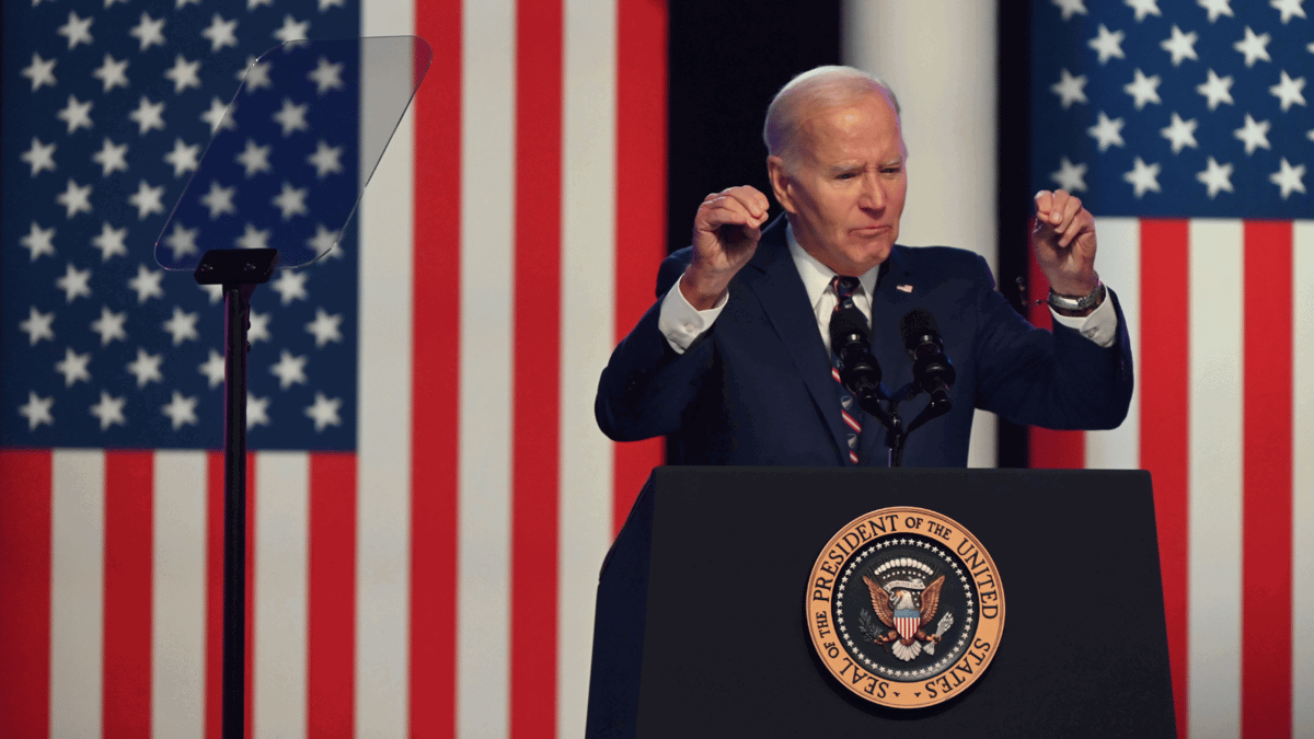 تقرير: بايدن يسعى لجذب الناخبين الأمريكيين السود مجددا