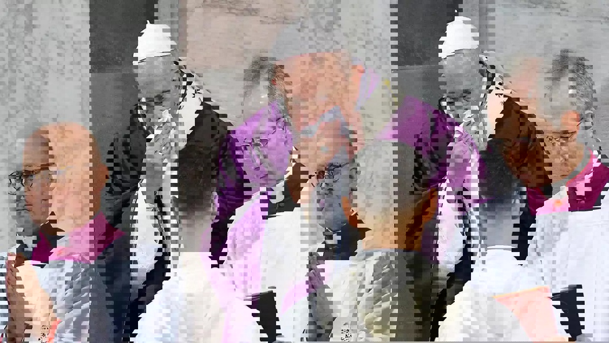 التحاليل تؤكد عدم إصابة بابا الفاتيكان بكورونا  