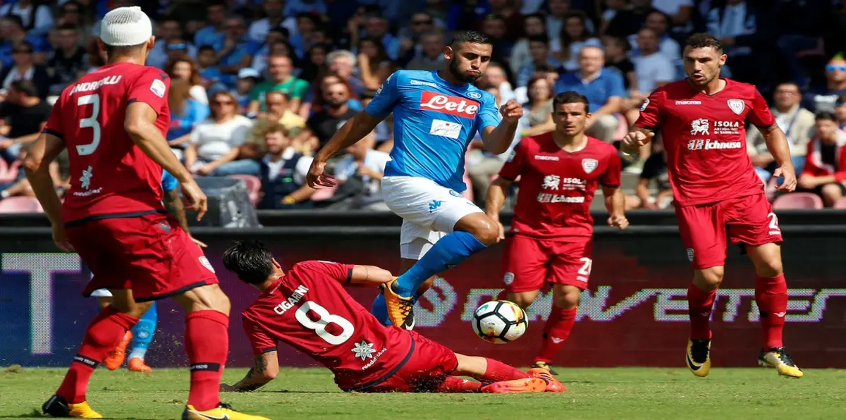 الجزائري فوزي غلام على رادار غوارديولا