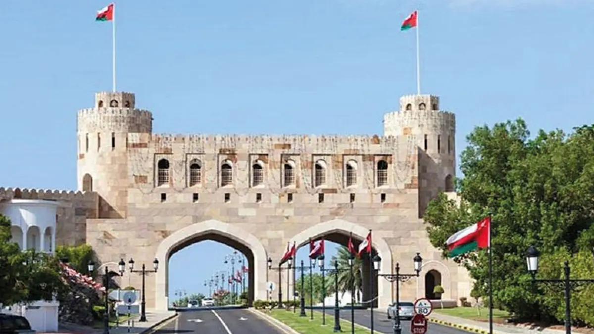 ستاندرد آند بورز تخفض تصنيف سلطنة عمان الائتماني إلى ‭BB-‬