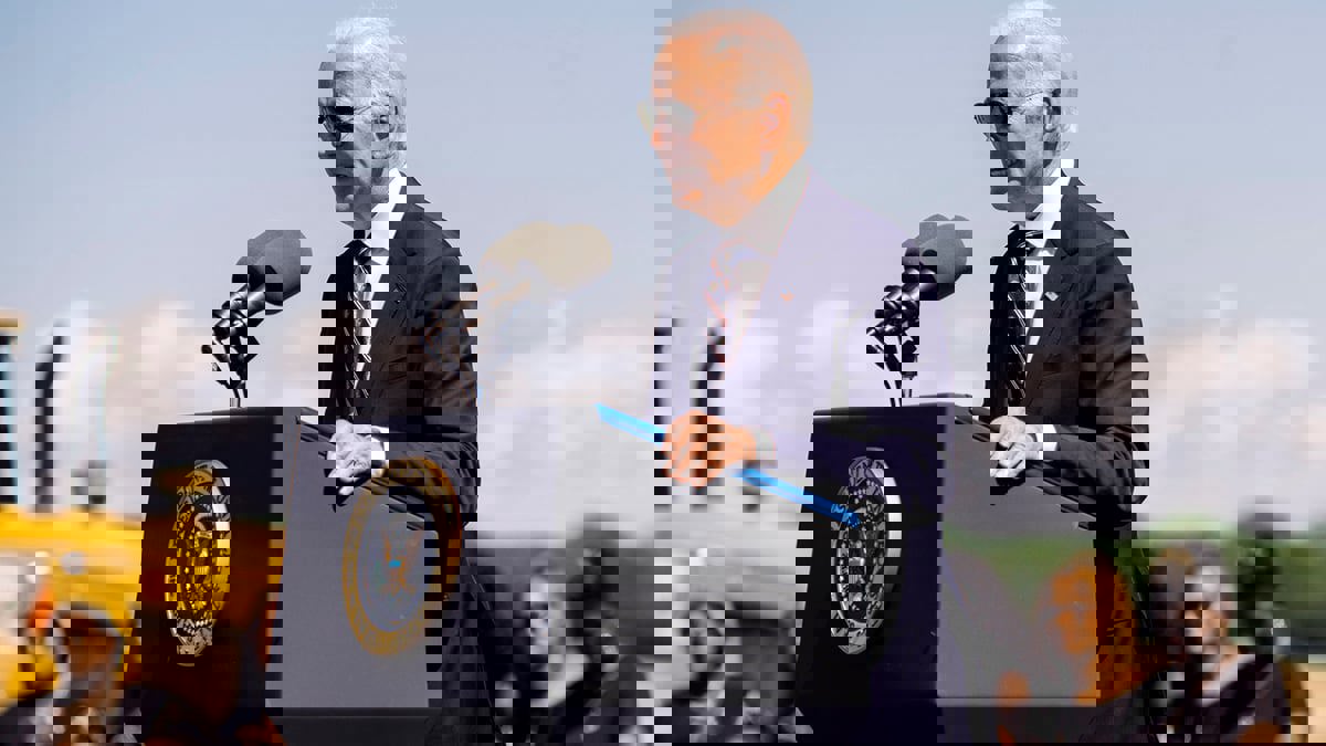 بايدن: إنتاج أشباه الموصلات قضية "أمن قومي"