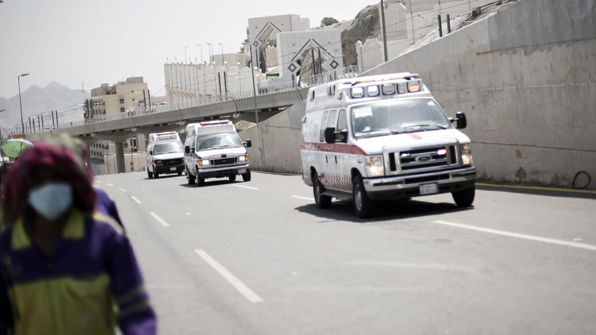 السعودية سارة العنزي تروي قصة قيادتها سيارة الإسعاف (فيديو)