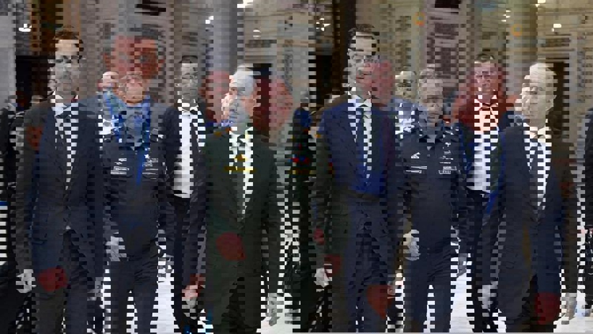 هل يؤدي "كورونا" إلى خفض القوات الروسية في سوريا؟