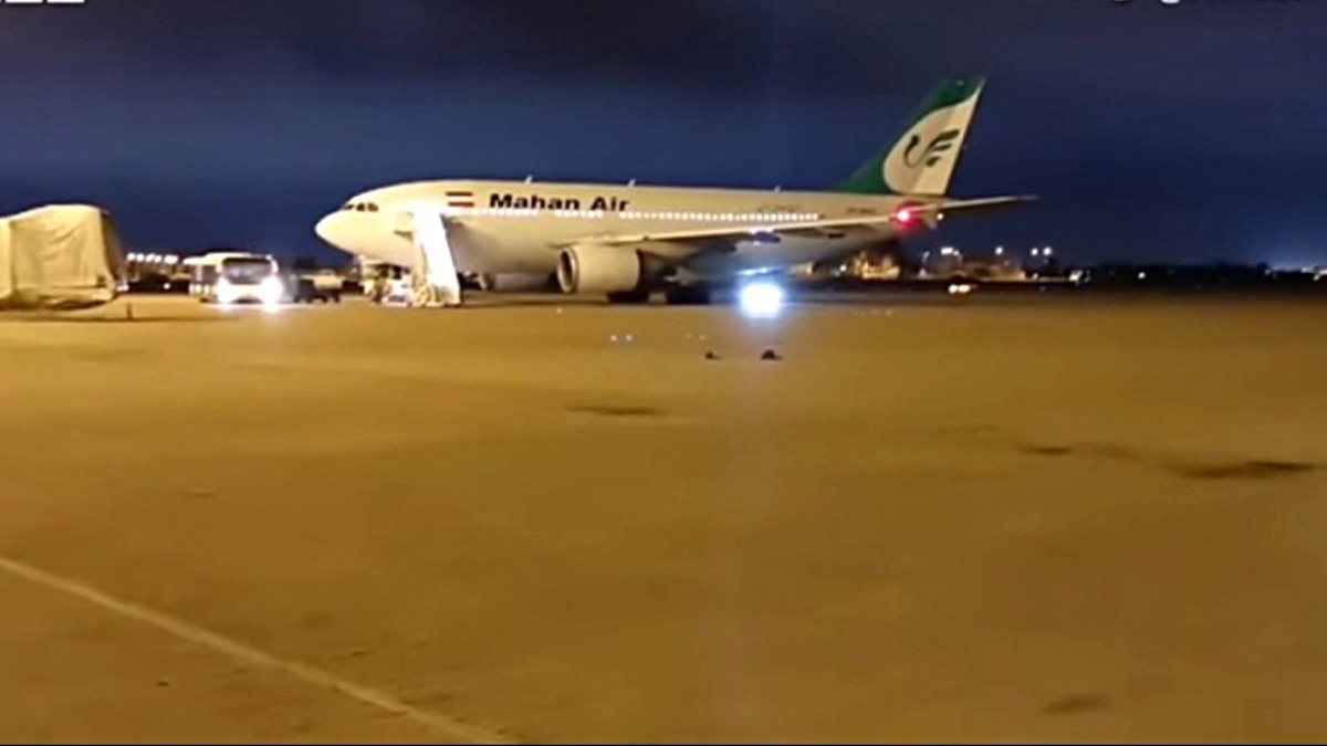 بعد اعتراضها بسماء سوريا.. طائرة "ماهان" الإيرانية تهبط في طهران
