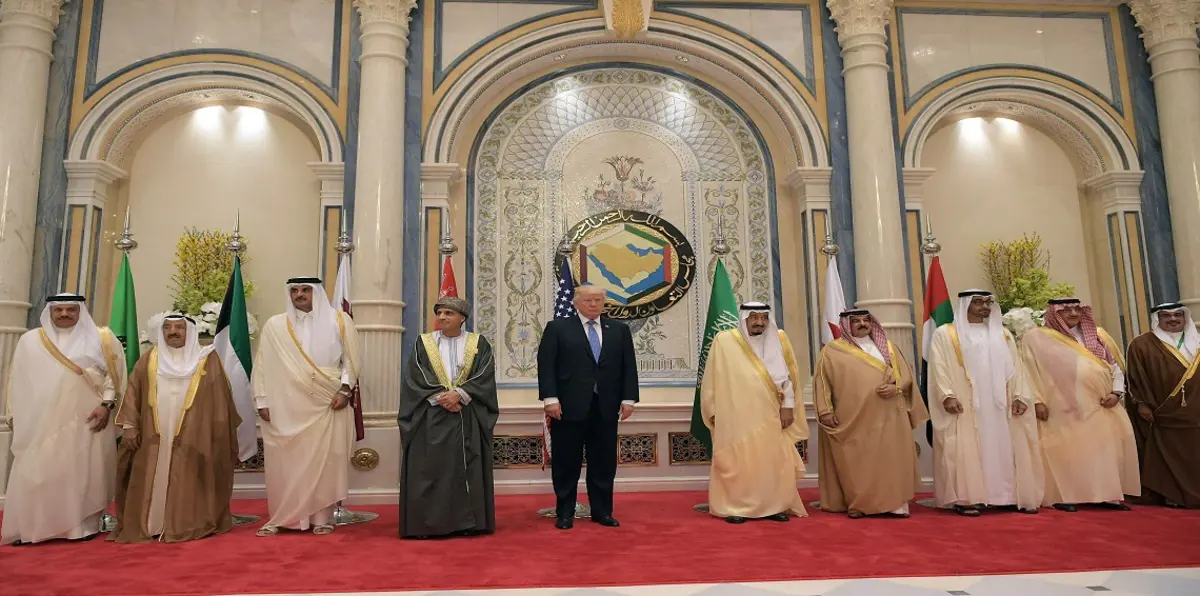 هل يأخذ ترامب بنصيحة "فورين بوليسي" بشأن قطر؟