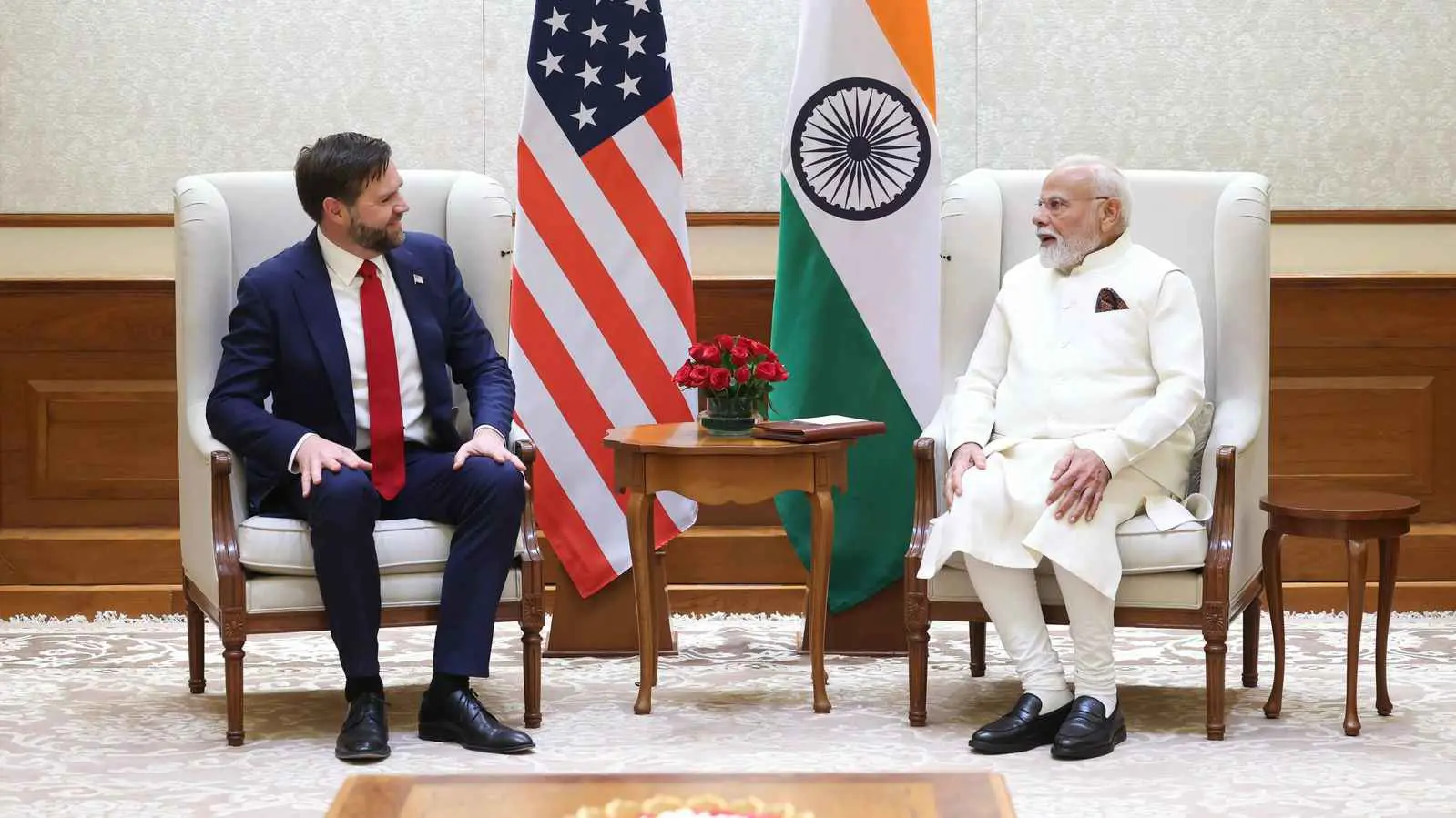 الطاقة والدفاع والتقنيات الاستراتيجية.. ملفات على طاولة فانس ومودي