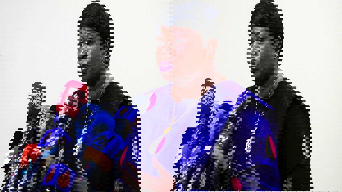 "الجنائية الدولية" تطلب من السودان تسليم حليف للبشير متهم بـ"جرائم حرب" في دارفور