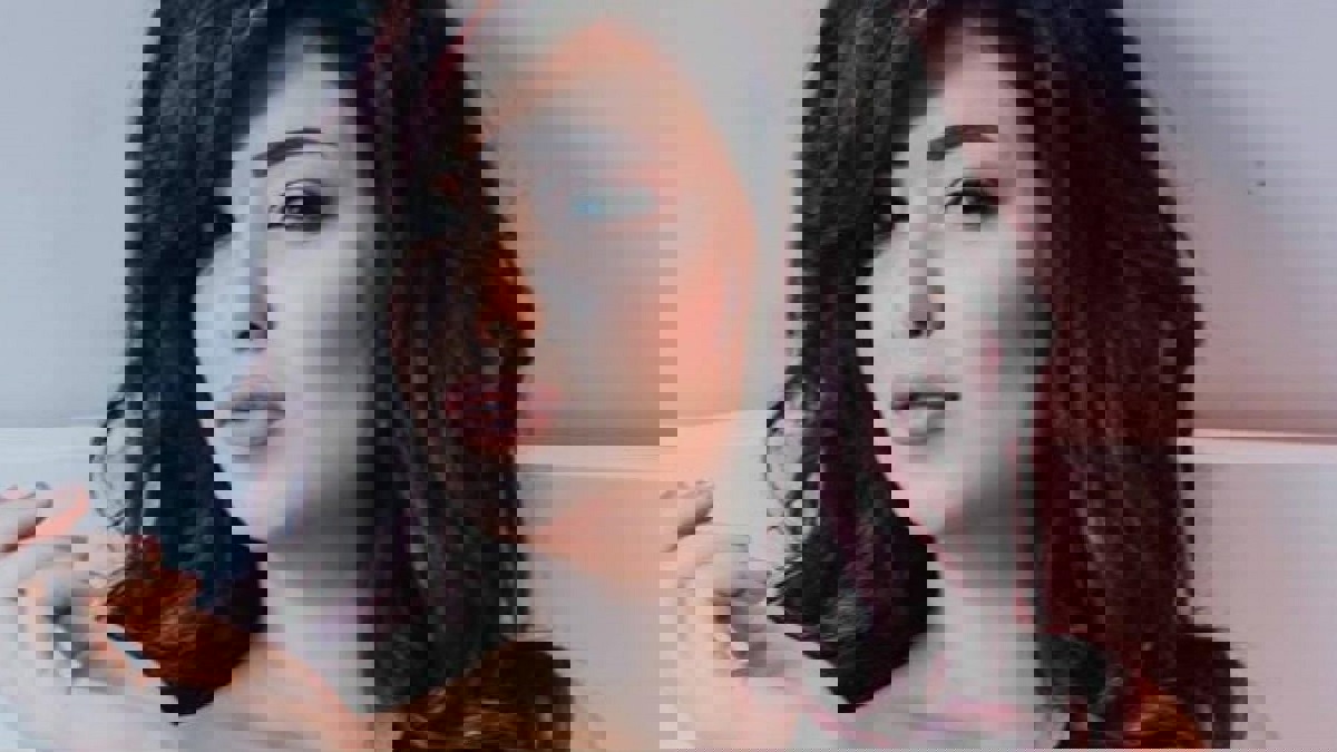 مصر.. حكم نهائي بحبس مطربة "عندي ظروف" بتهمة "ممارسة الدعارة"