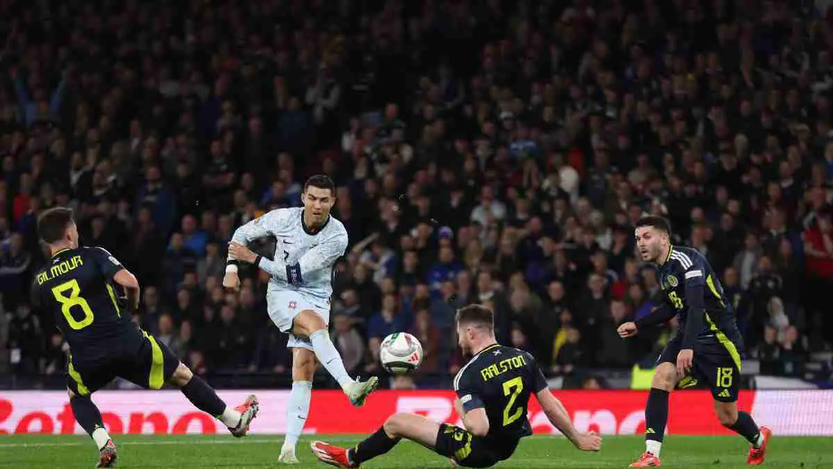 إسكتلندا تُوقف انتصارات البرتغال.. وتعادل مثير بين بولندا وكرواتيا (فيديو)