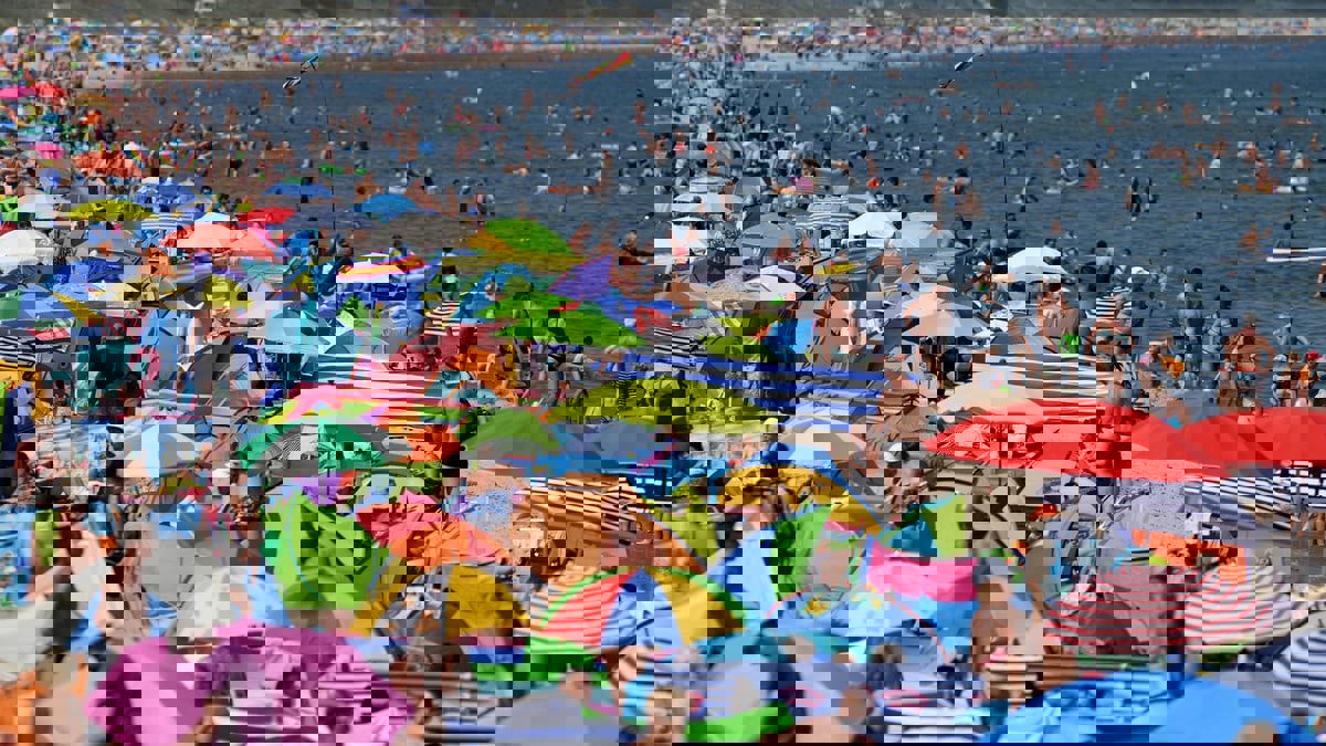 الموت في أغسطس.. موجة حر غير معتادة في مياه البحر المتوسط