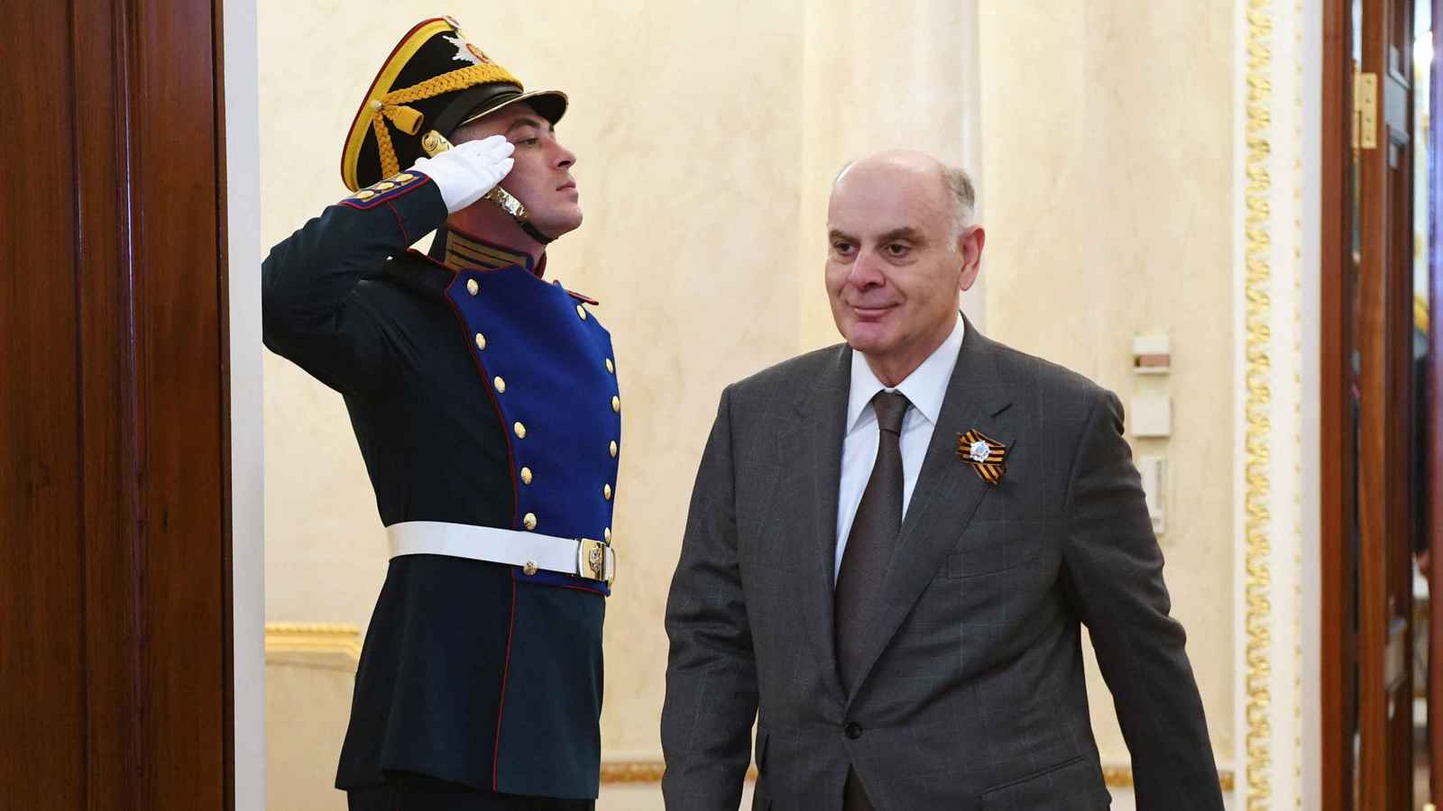 رئيس أبخازيا يعلن استقالته