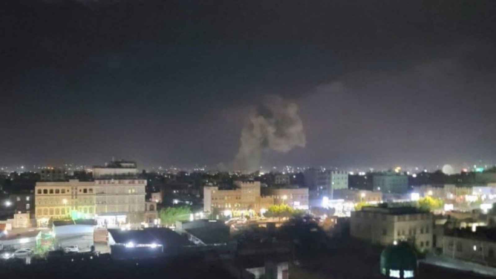 ما الذي استهدفته الغارات الأمريكية بصنعاء؟ (صور)