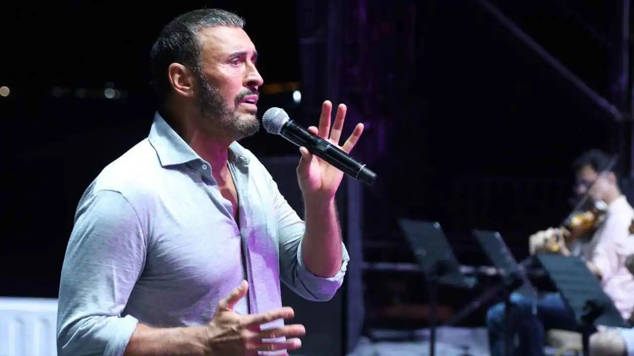 بعد 20 عاماً.. ثلاث أغانٍ لم يكملها كاظم الساهر تعود للواجهة مجددا