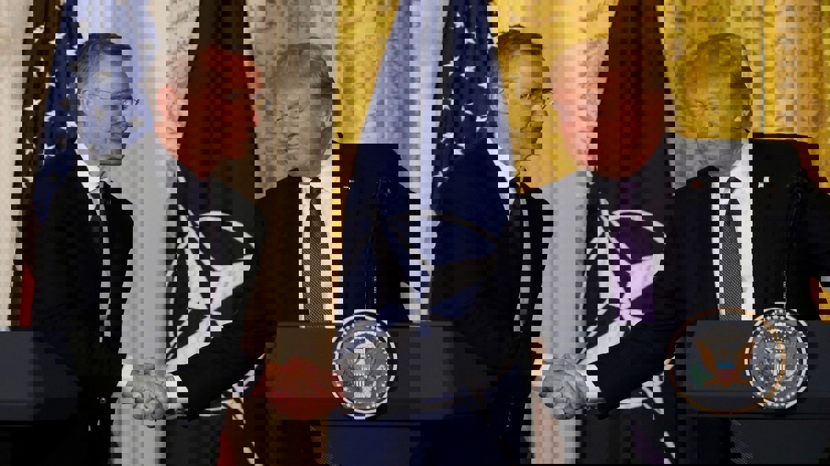 ستولتنبرغ يتفق مع دعوة ترامب لتعزيز حضور حلف الأطلسي في الشرق الأوسط