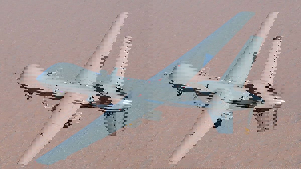 طالبان تتهم باكستان بالسماح لمسيرات أمريكية باستخدام مجالها الجوي