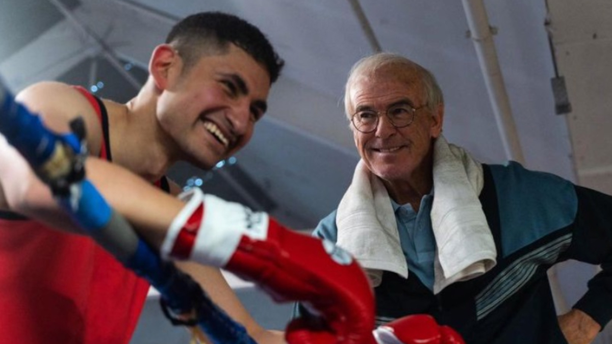 تفاصيل إصابة أمير المصري خلال تصوير فيلم مع بيرس بروسنان