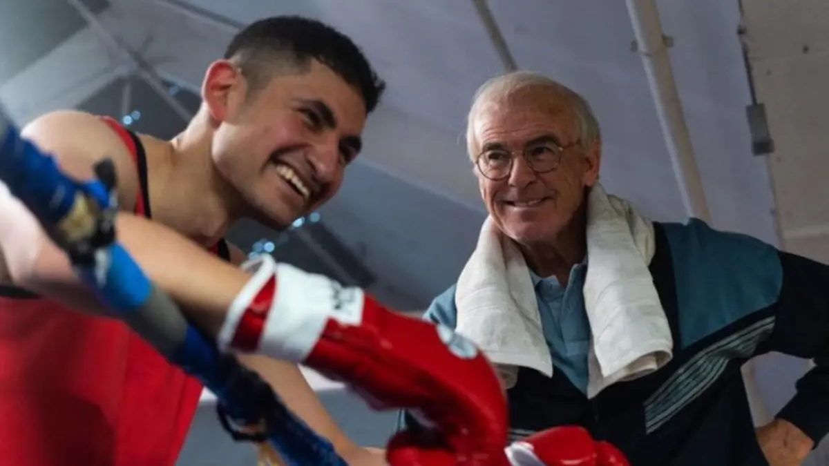 تفاصيل إصابة أمير المصري خلال تصوير فيلم مع بيرس بروسنان