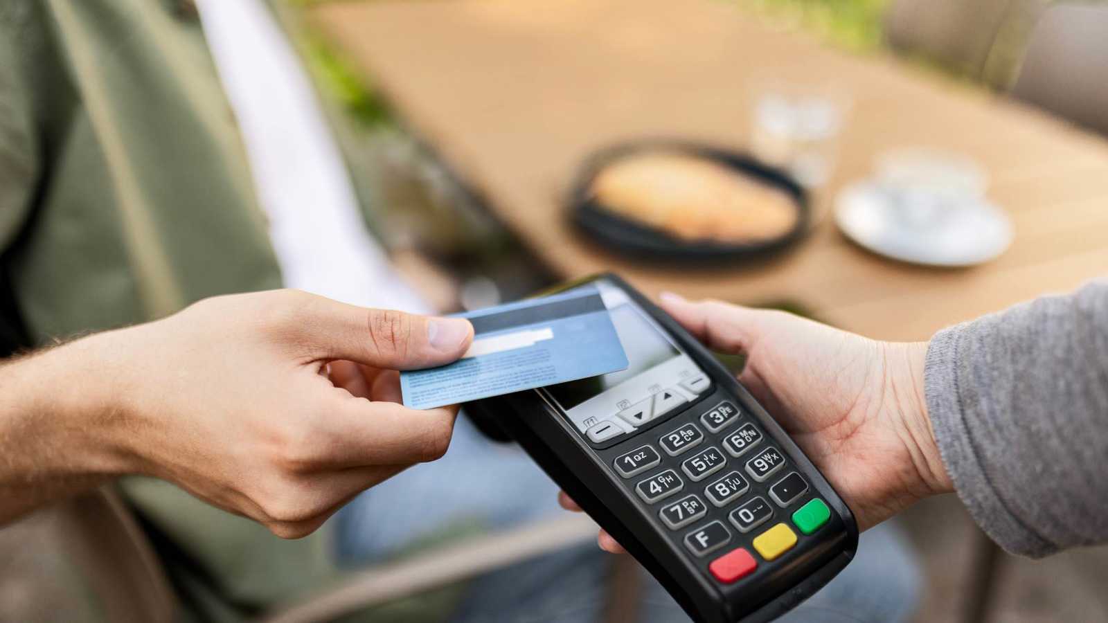 تركيا.. ثغرة قانونية تتيح للزبائن عدم دفع الحساب في المطاعم