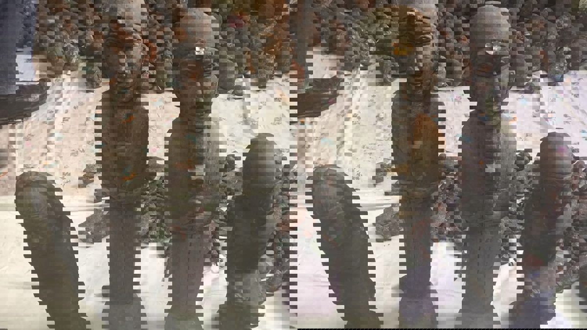 مصر تحبط محاولة بيع 79 قطعة آثار فرعونية ويونانية