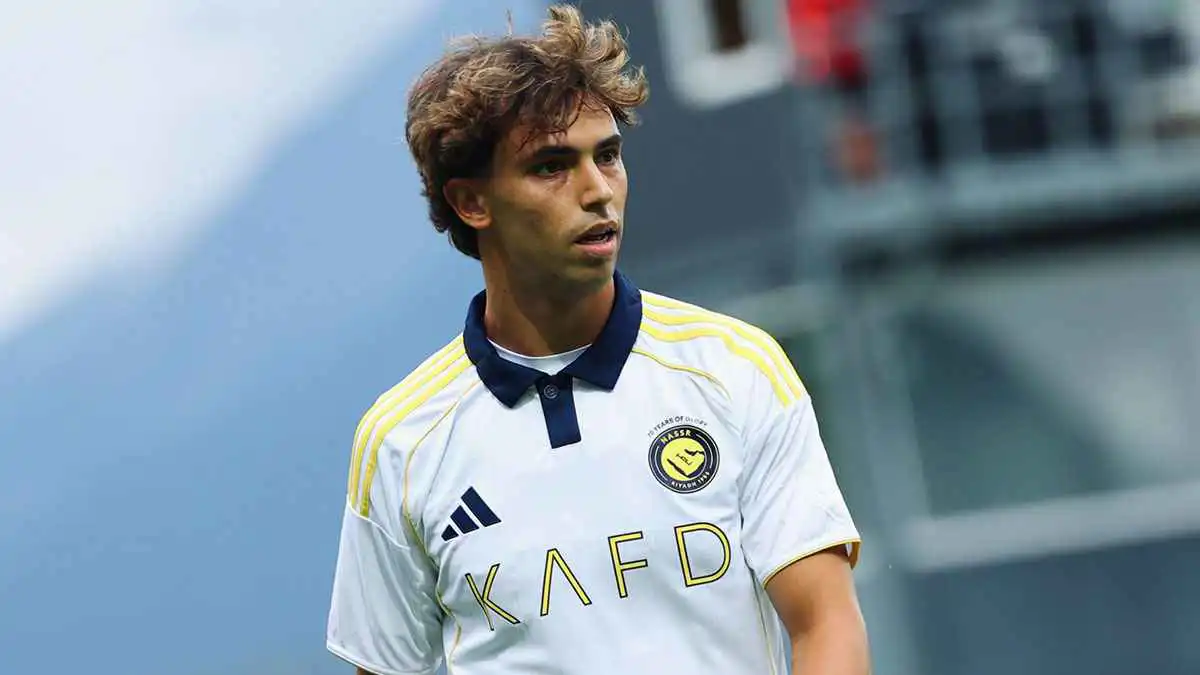 النصر والهلال مستفيدان.. أكبر 7 مفاجآت في الميركاتو الصيفي